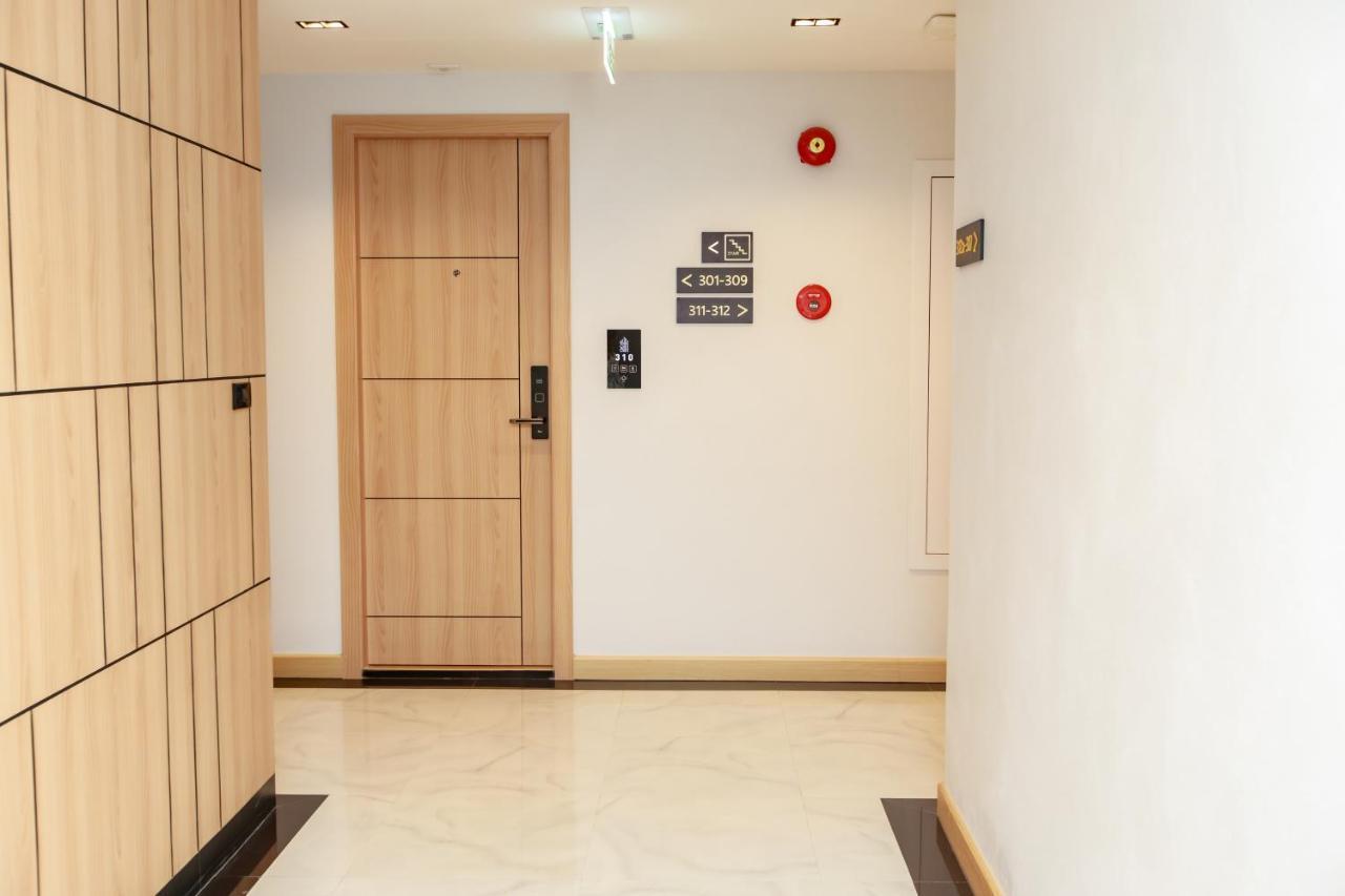 Siri Hotel Lumphun Ban Pa Daet Eksteriør billede