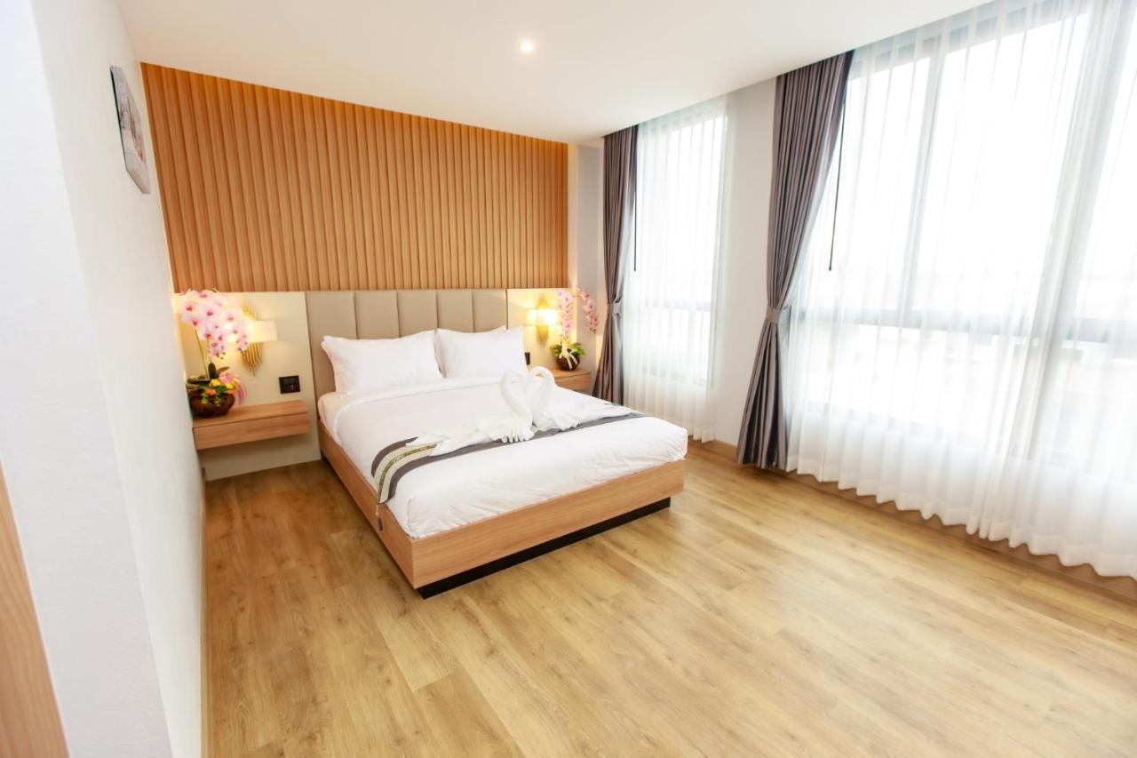 Siri Hotel Lumphun Ban Pa Daet Eksteriør billede
